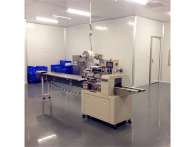 automatic horizontal flow packing machine / 3