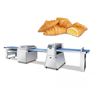 Danish Pastry Assembly Line Croissant Fully automatic Dough cutting