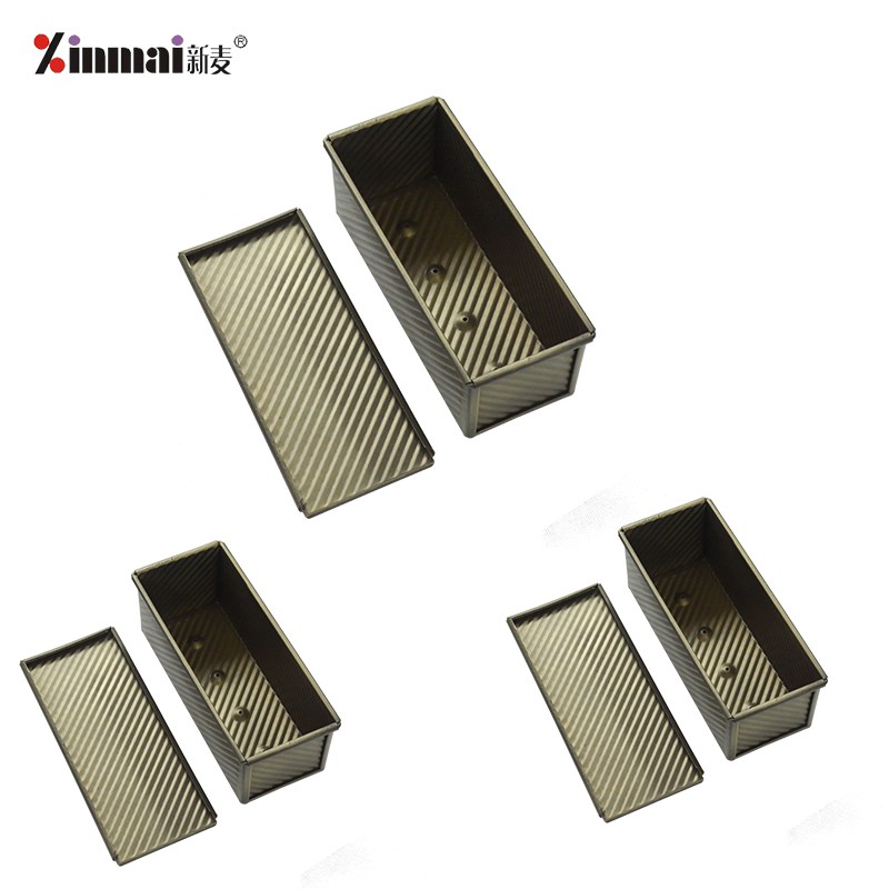 A bakery factory customizes baking trays, toast boxes, and corrugated aluminum alloy trays. / 2